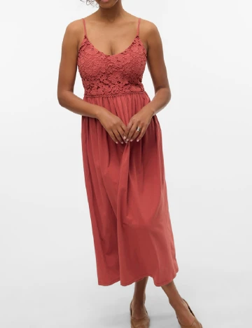 Rochie medie Vero Moda, caramiziu