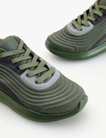 Adidasi Reserved, verde