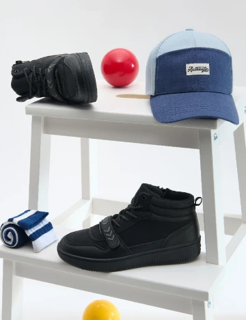 Adidasi Reserved, negru