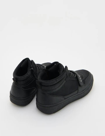 Adidasi Reserved, negru