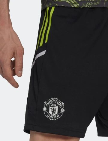 Pantaloni scurti Adidas, negru