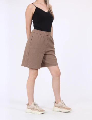 Pantaloni scurti SHEIN, maro