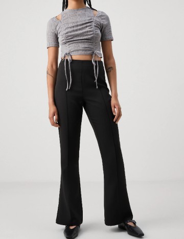 
						Pantaloni Vero Moda, negru