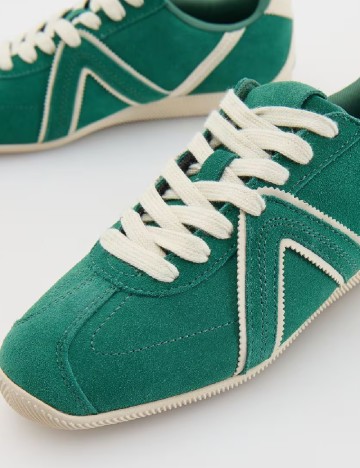 Adidasi Reserved, verde