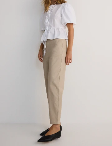 Pantaloni Reserved, crem