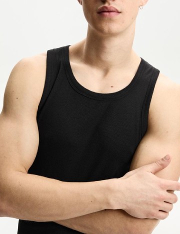 Maiou Bershka, negru