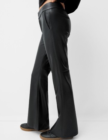 Pantaloni Bershka, negru