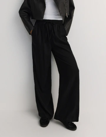 Pantaloni Reserved, negru