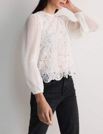 
						Bluza Reserved, alb