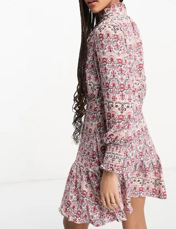Rochie scurta Urban Revivo, mix culori