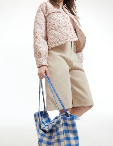 Pantaloni scurti Reserved, crem