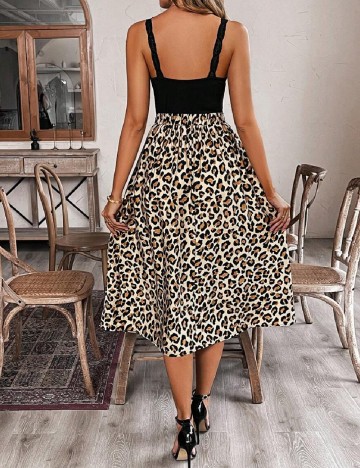 Rochie medie SHEIN, animal print