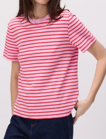Tricou Reserved, roz