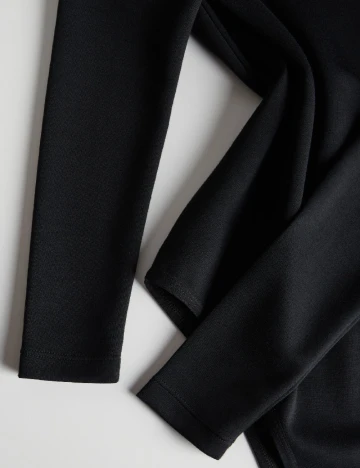 Body Reserved, negru