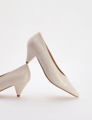 Pantofi Reserved, crem Crem
