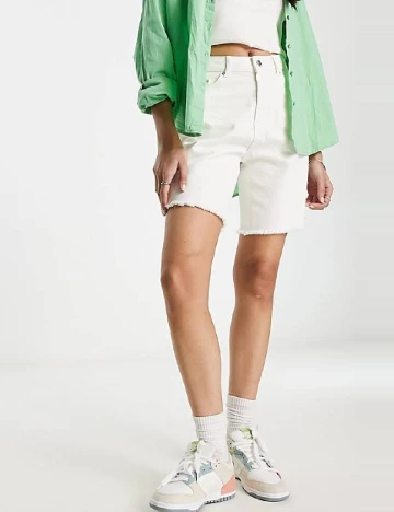 Pantaloni scurti Miss Selfridge, alb