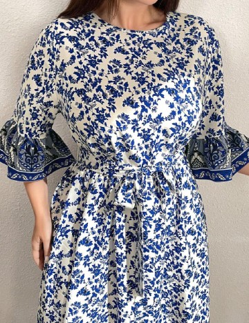 Rochie medie SHEIN CURVE, alb/albastru