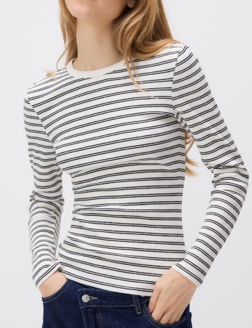 
						Bluza Reserved, alb/negru