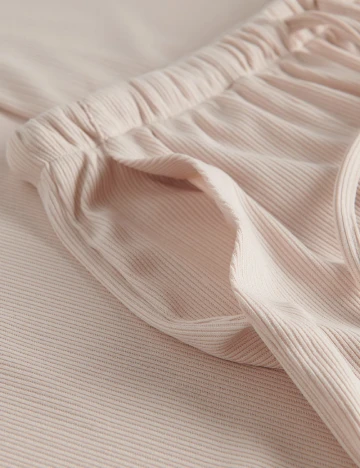 Pantaloni Reserved, crem