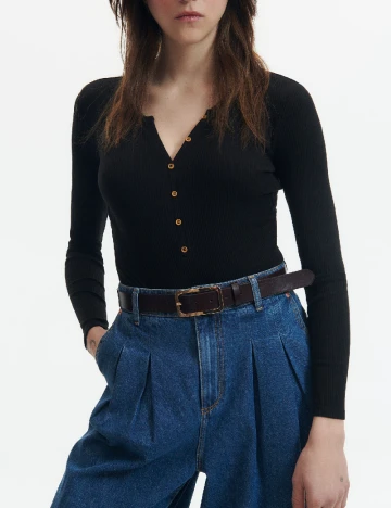 Body Reserved, negru Negru