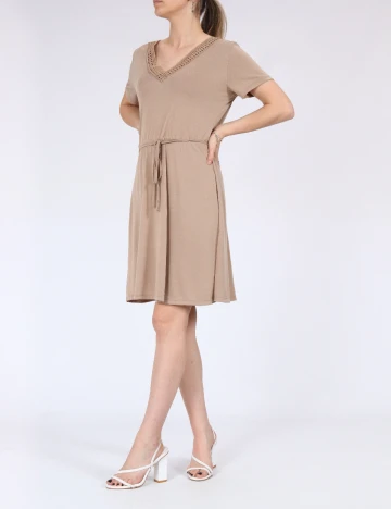 Rochie scurta Vero Moda, maro