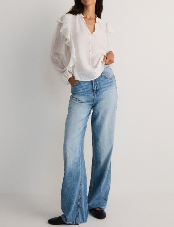 
						Bluza Reserved, alb