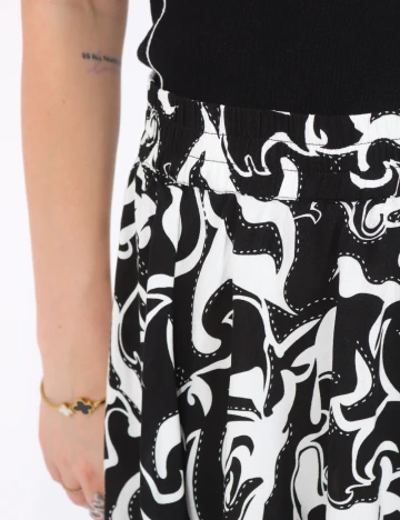 Fusta Vero Moda, alb/negru