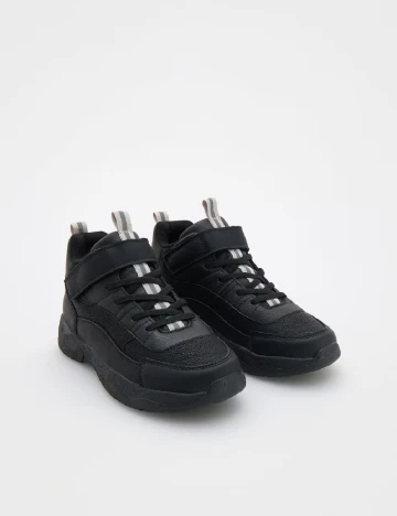 Adidasi Reserved, negru Negru