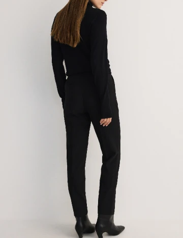 Pantaloni Reserved, negru Negru