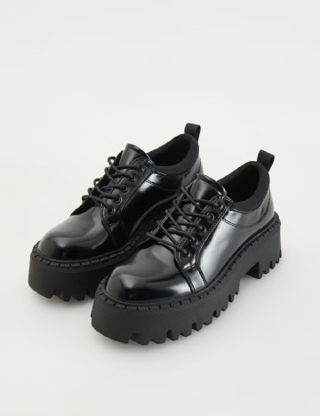 
						Pantofi Reserved, negru