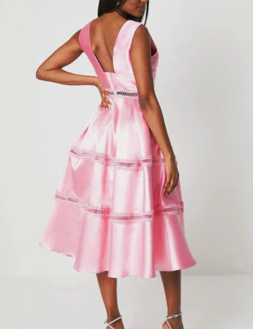 Rochie medie Coast, roz