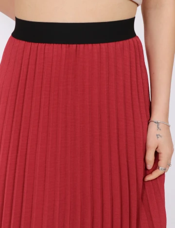 Fusta Vero Moda, visiniu