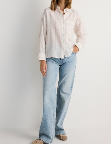 
						Camasa Oversize Reserved, crem