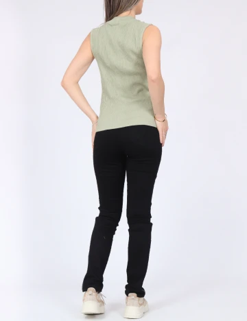 Top Pieces, verde