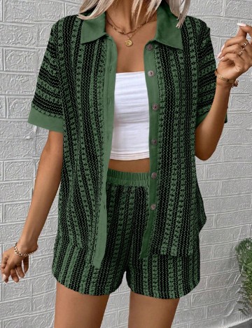 
						Compleu SHEIN, verde