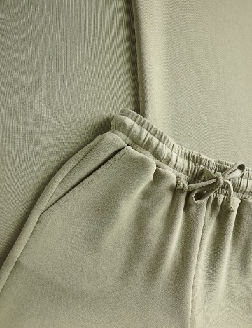 Pantaloni Reserved, verde