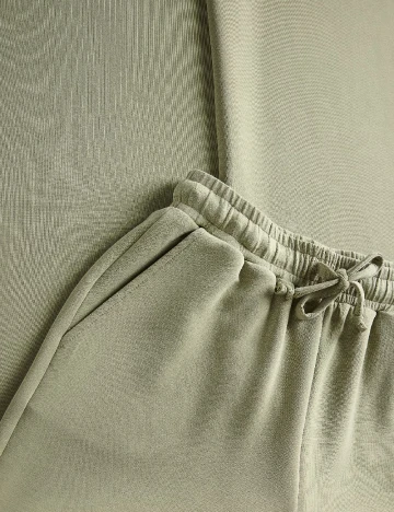Pantaloni Reserved, verde Verde