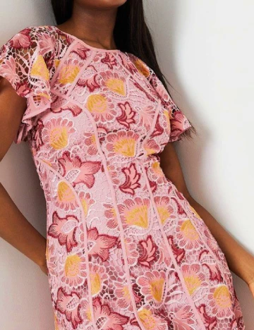 Rochie medie Coast, roz