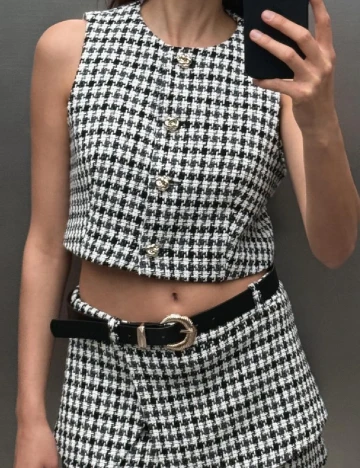 Vesta Zara, alb/negru Negru