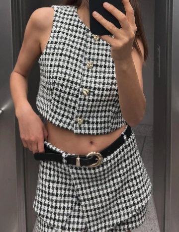 Vesta Zara, alb/negru Negru