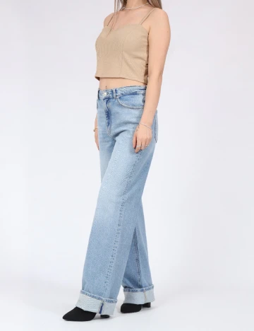 Top Pieces, crem