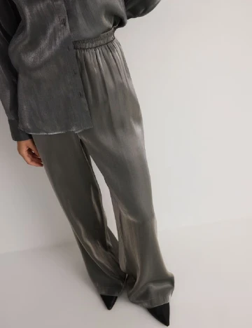 Pantaloni Reserved, gri