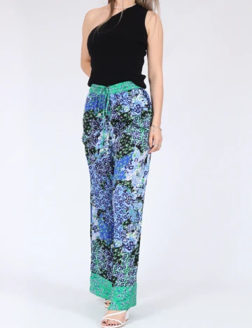 Pantaloni Vero Moda, floral print