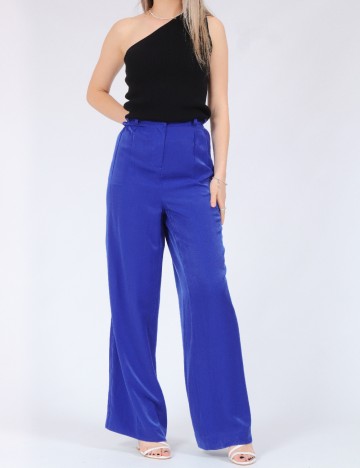 
						Pantaloni Vero Moda, albastru