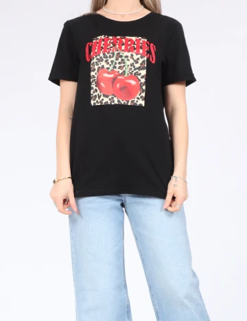Tricou Only, negru
