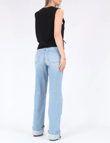 Vesta Only, negru