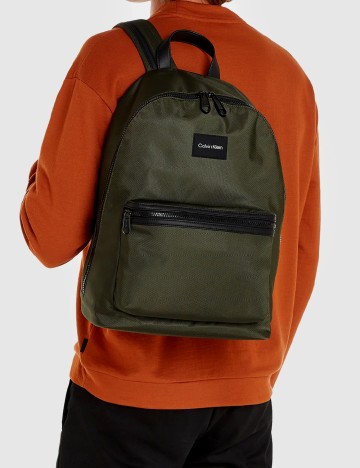 
						Rucsac Calvin Klein, verde