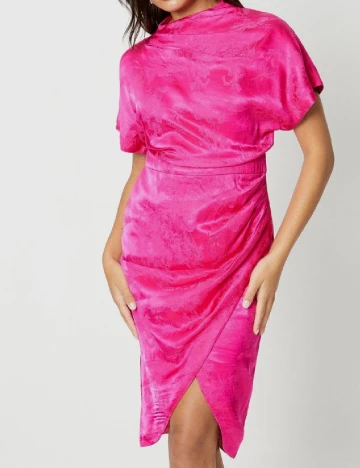 Rochie medie Coast, roz