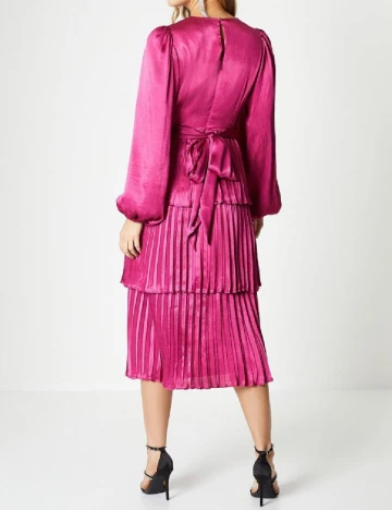 Rochie medie Coast, roz