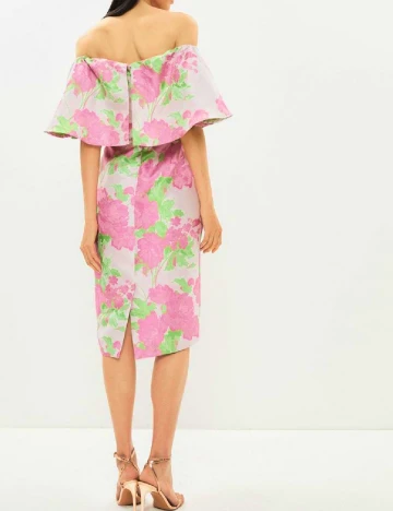 Rochie medie Coast, roz